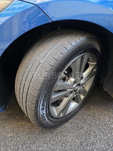 Hyundai Elantra 2016, 104,607 km - 2.0 l - Bakı
