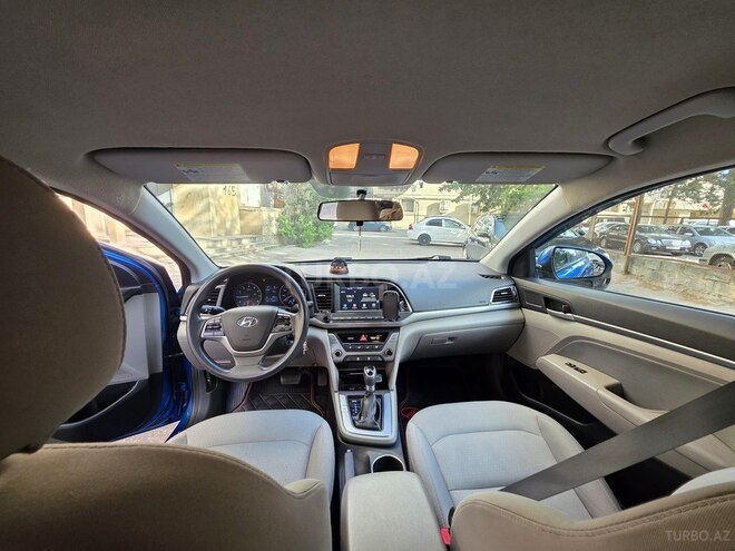 Hyundai Elantra 2016, 104,607 km - 2.0 l - Bakı
