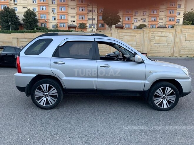 Kia Sportage 2008, 240,000 km - 2.0 l - Bakı