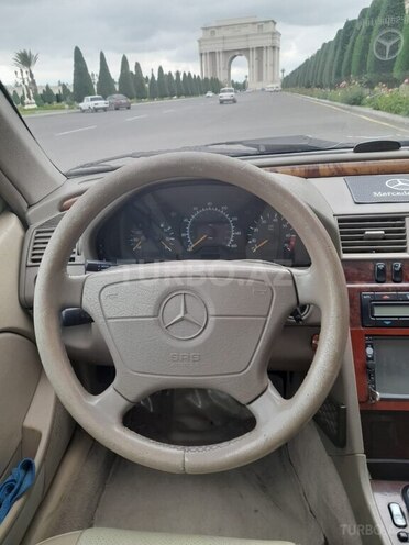Mercedes C 280 1999, 230,000 km - 2.8 л - Gəncə
