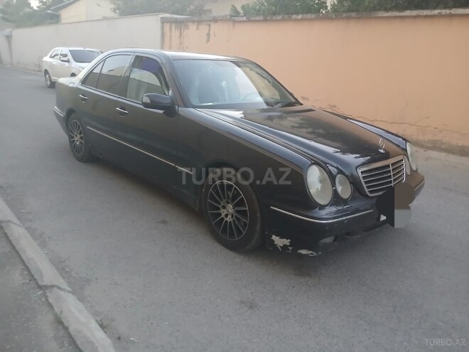 Mercedes E 280 2000, 245,000 km - 2.8 l - Bakı