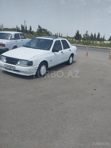 Ford Sierra 1988, 500,000 km - 1.6 l - Salyan
