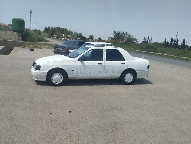 Ford Sierra 1988, 500,000 km - 1.6 l - Salyan