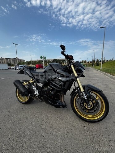 Suzuki  2011, 8,367 km - 0.8 l - Bakı