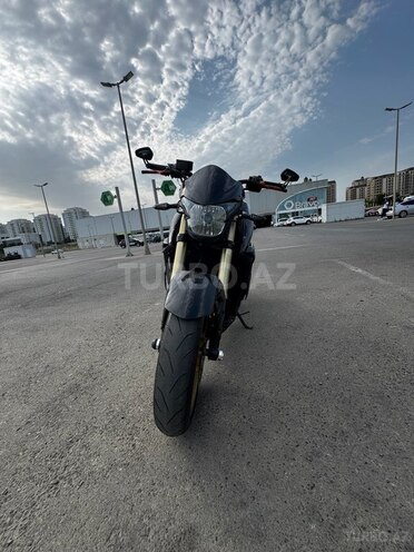 Suzuki  2011, 8,367 km - 0.8 l - Bakı