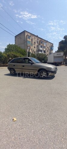 Opel Astra 1996, 370,000 km - 1.6 l - Sumqayıt