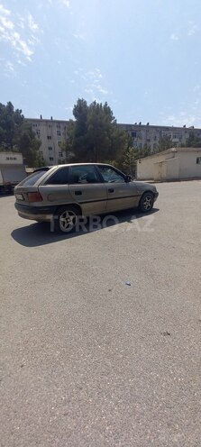 Opel Astra 1996, 370,000 km - 1.6 l - Sumqayıt
