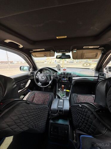 BMW 528 2000, 325,000 km - 2.8 л - Bakı