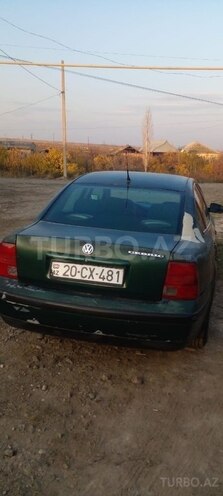 Volkswagen Passat 1998, 300,000 km - 2.0 l - Gəncə