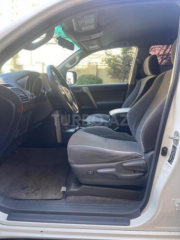 Toyota Land Cruiser Prado 2010, 230,000 km - 2.7 l - Bakı