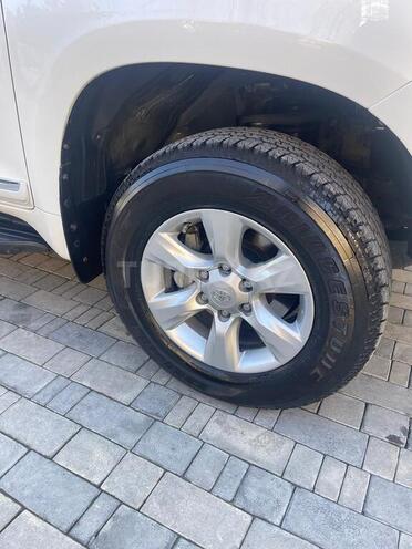 Toyota Land Cruiser Prado 2010, 230,000 km - 2.7 l - Bakı