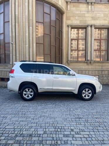 Toyota Land Cruiser Prado 2010, 230,000 km - 2.7 l - Bakı