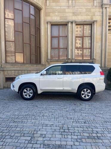 Toyota Land Cruiser Prado 2010, 230,000 km - 2.7 l - Bakı