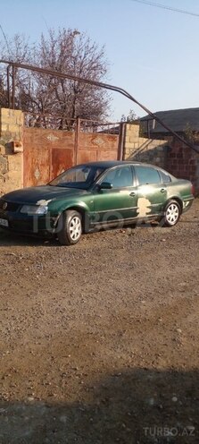 Volkswagen Passat 1998, 300,000 km - 2.0 l - Gəncə