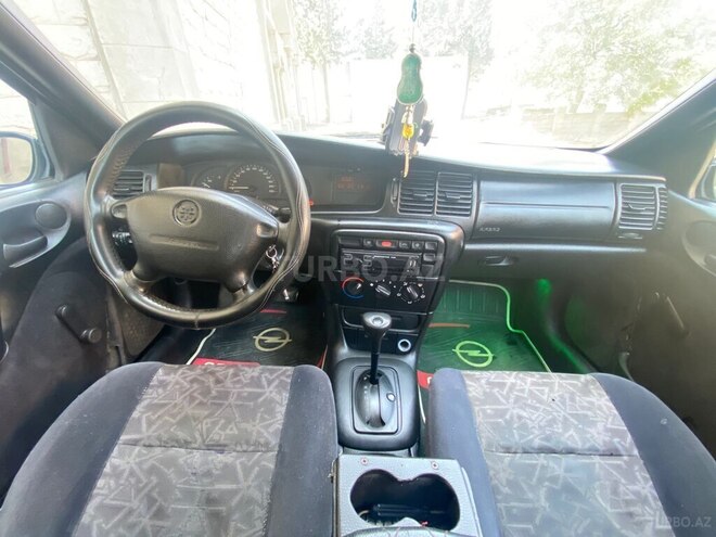 Opel Vectra 1997, 425,000 km - 1.8 л - Bakı
