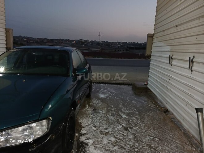 Opel Omega 1996, 152,288 km - 2.0 l - Bakı
