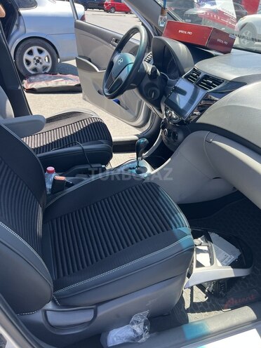 Hyundai Accent 2016, 231,746 km - 1.6 l - Bakı