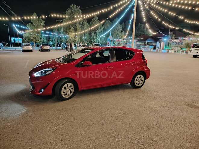 Toyota Aqua 2019, 41,000 km - 1.5 л - Bakı