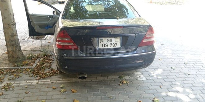 Mercedes C 240 2005, 338,433 km - 2.6 l - Bakı