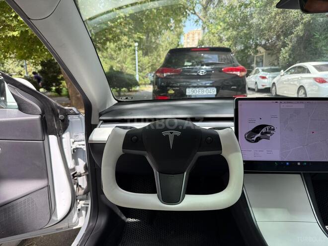 Tesla Model 3 2019, 197,000 km - 0.0 l - Bakı
