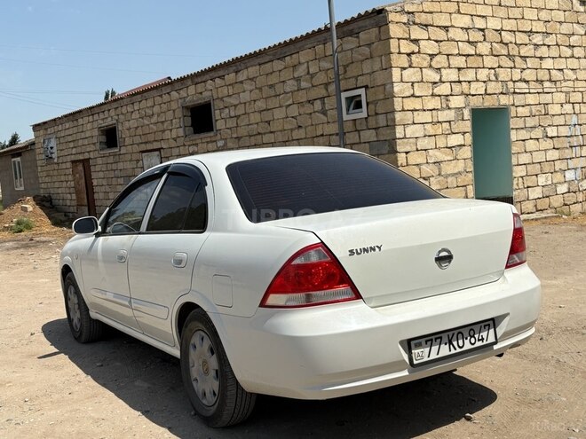Nissan Sunny 2011, 373,000 km - 1.6 l - Neftçala