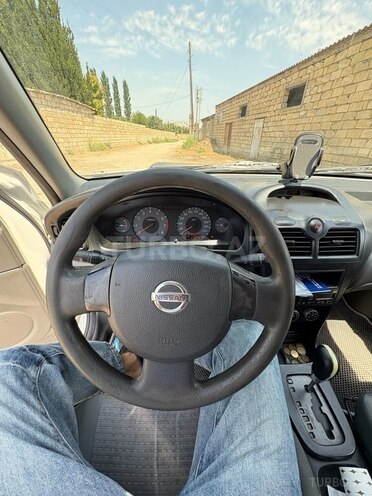Nissan Sunny 2011, 373,000 km - 1.6 l - Neftçala