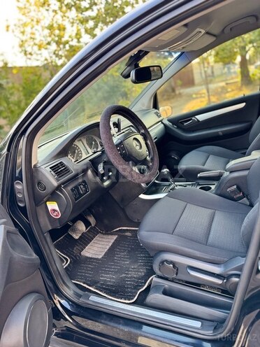 Mercedes B 170 2007, 144,000 km - 1.7 l - Gəncə