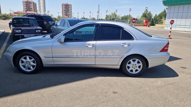 Mercedes C 200 2000, 226,000 km - 2.0 l - Mingəçevir