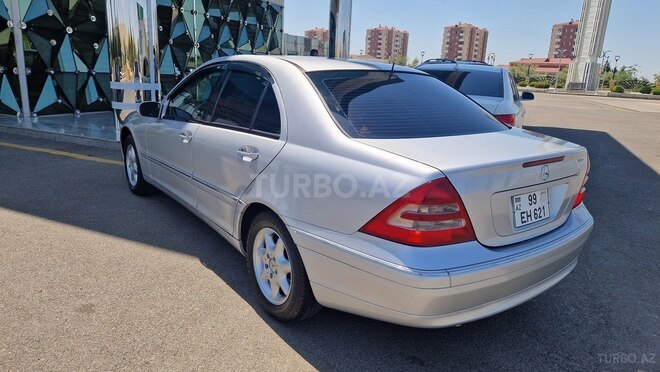 Mercedes C 200 2000, 226,000 km - 2.0 l - Mingəçevir