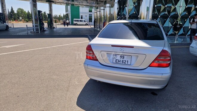 Mercedes C 200 2000, 226,000 km - 2.0 l - Mingəçevir