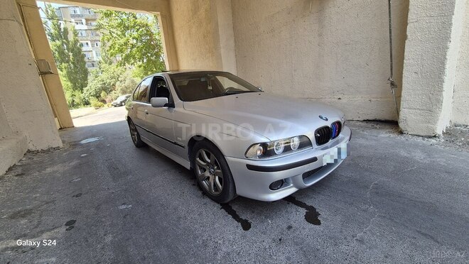 BMW 525 2003, 285,000 km - 2.5 л - Bakı