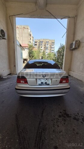 BMW 525 2003, 285,000 km - 2.5 л - Bakı