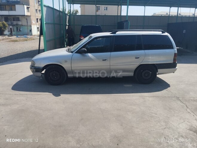 Opel Astra 1998, 870,000 km - 1.6 l - Gəncə