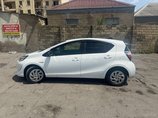 Toyota Aqua 2018, 112,583 km - 1.5 l - Bakı