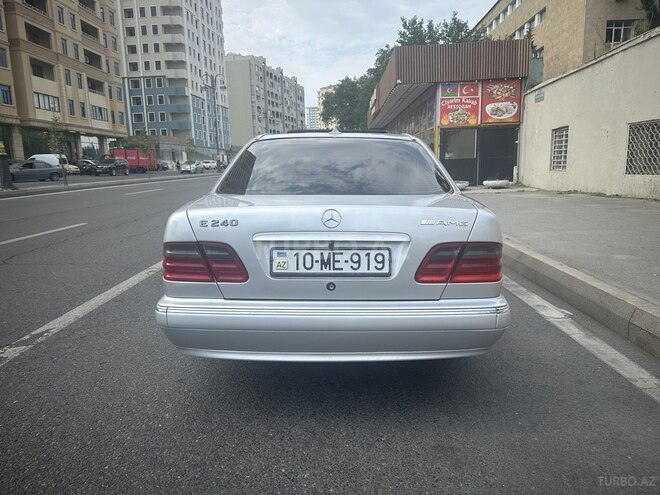 Mercedes E 240 2001, 208,333 km - 2.4 l - Bakı