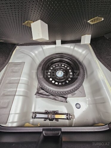 Nissan Tiida 2012, 38,500 km - 1.5 l - Bakı