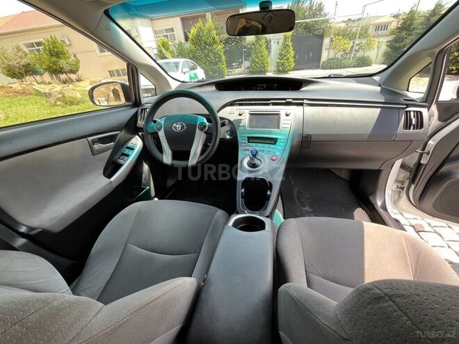 Toyota Prius 2013, 281,635 km - 1.8 л - Bakı