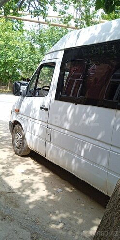 Mercedes 208 D 1995, 766,000 km - 2.5 l - Şəmkir