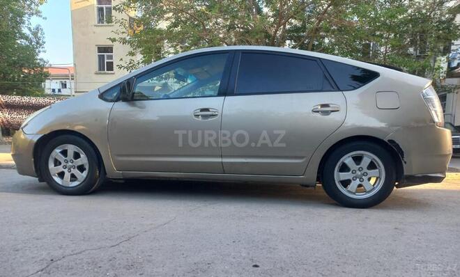 Toyota Prius-6