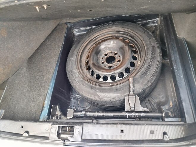 Mercedes E 230 1996, 350,450 km - 2.3 l - Bakı
