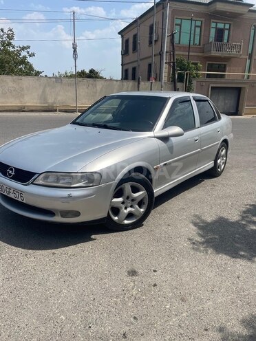 Opel Vectra-1