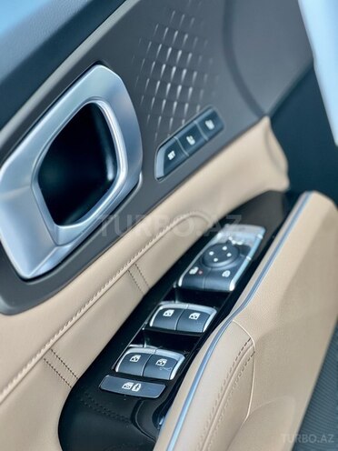 Kia Sorento-12
