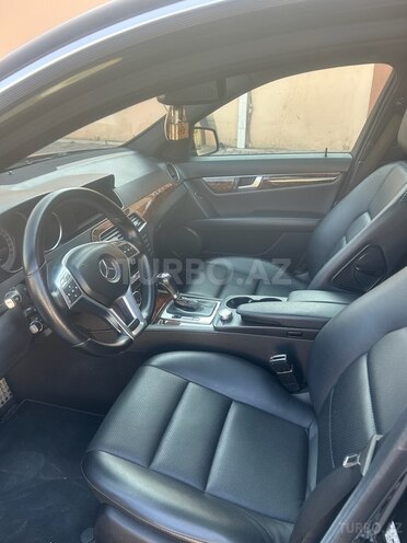 Mercedes C 250 2013, 232,000 km - 1.8 l - Naxçıvan