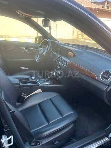 Mercedes C 250 2013, 232,000 km - 1.8 l - Naxçıvan