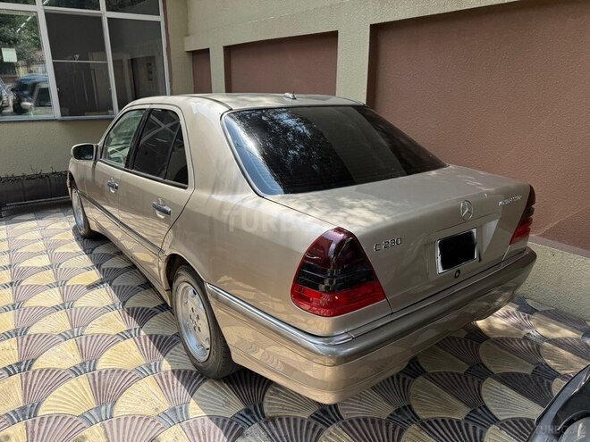 Mercedes C 200 1998, 333,000 km - 2.0 л - Bakı