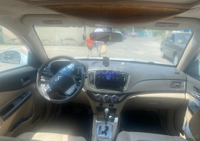 Chery E5 2013, 250,000 km - 1.8 l - Bakı