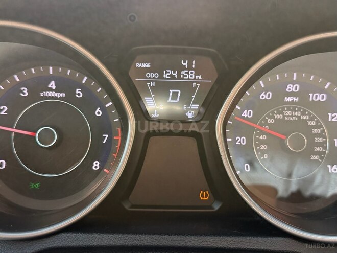 Hyundai Elantra 2012, 199,559 km - 1.8 l - Qəbələ