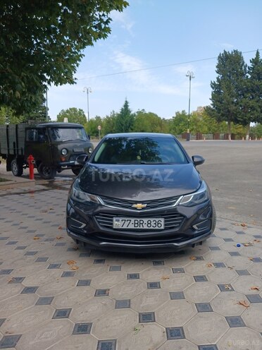 Chevrolet Cruze-1