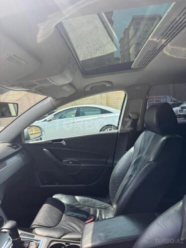 Volkswagen Passat 2005, 138,394 km - 2.0 l - Bakı
