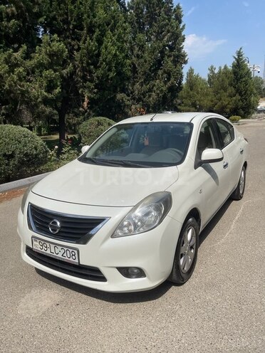 Nissan Sunny 2013, 177,215 km - 1.5 l - Bakı